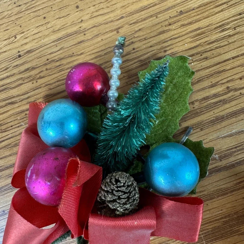 Vintage‎ Christmas Ornament Corsage Set Red Bow Flocked Holly Mini Pinecone